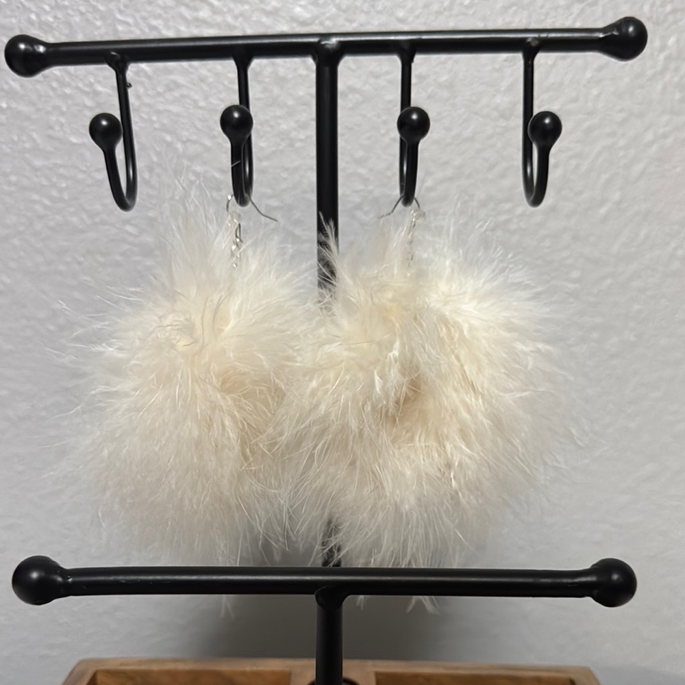 Fluffy Cream Earrings